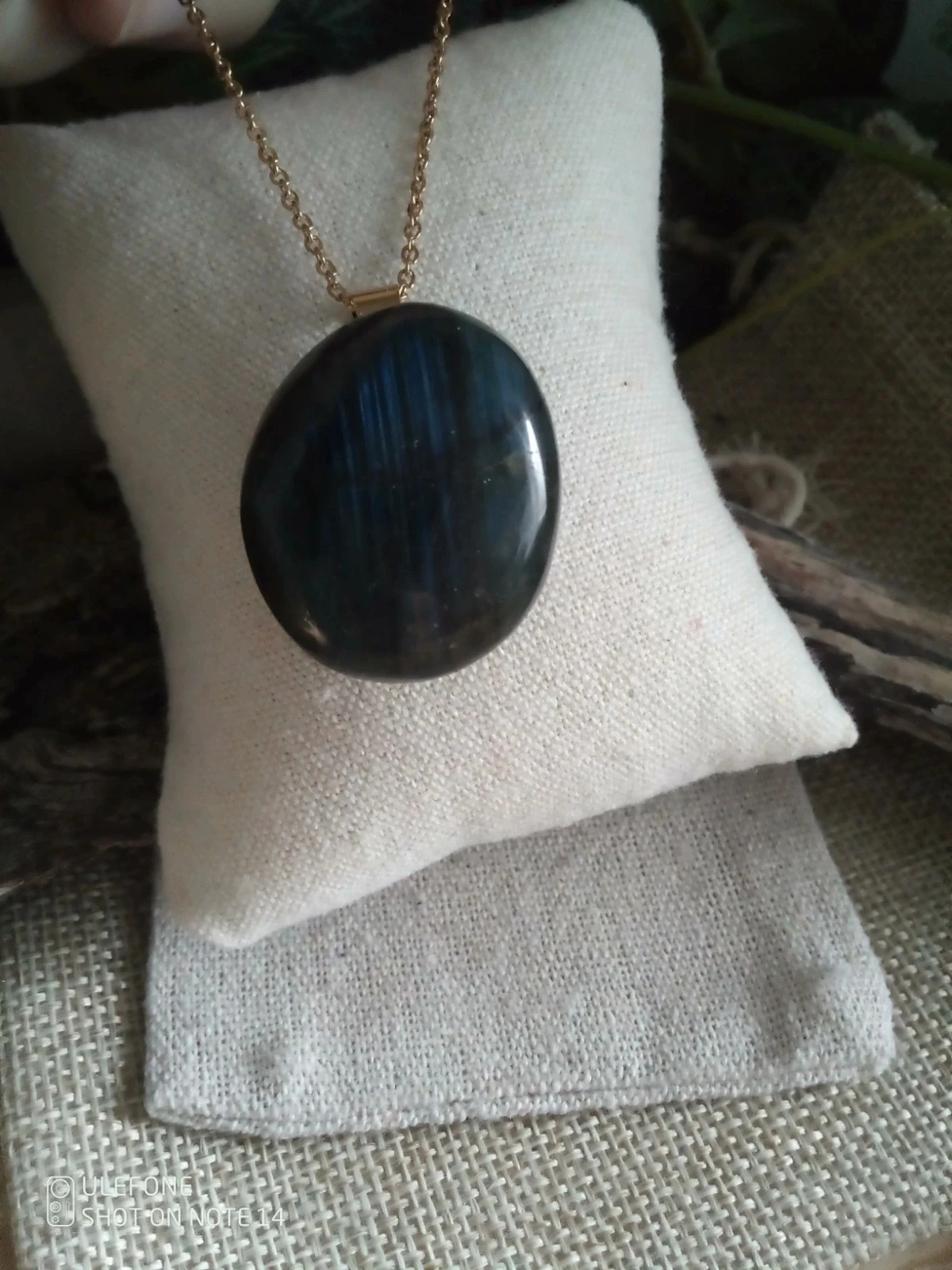 Collier labradorite pierre naturelle à reflets bleutés – photo 3